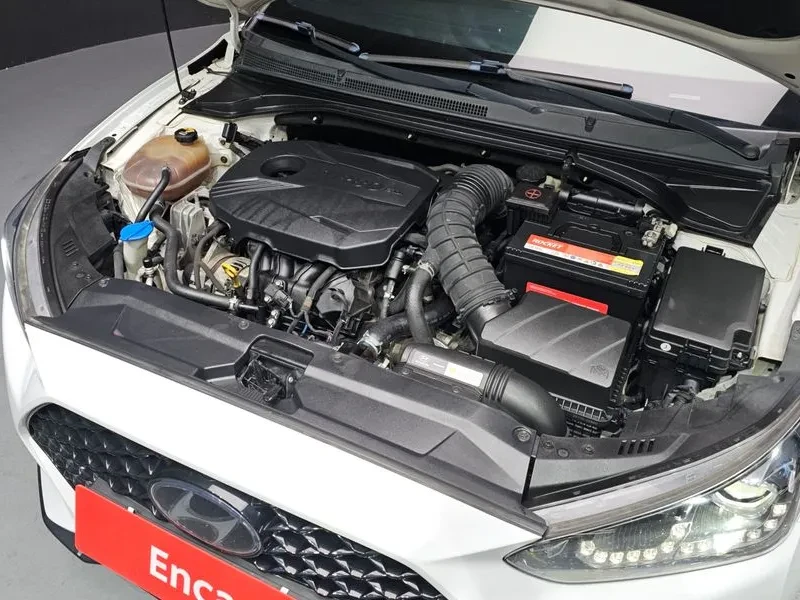Hyundai Veloster   (Js) 1.6 Turbo Sport Core, снимка 6 - Автомобили и джипове - 54939065