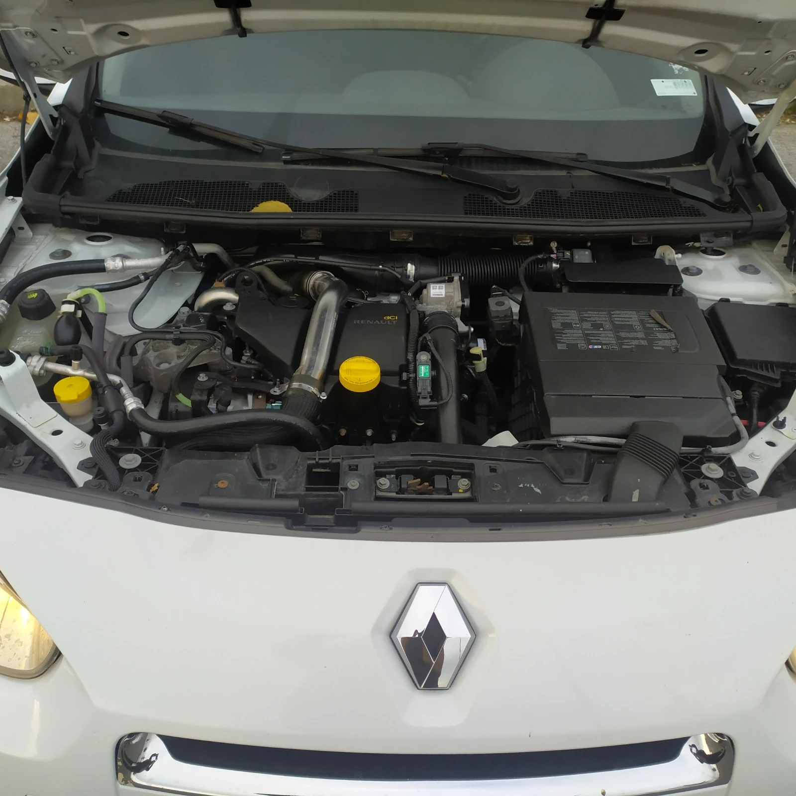 Renault Fluence 1.5dci - изображение 9