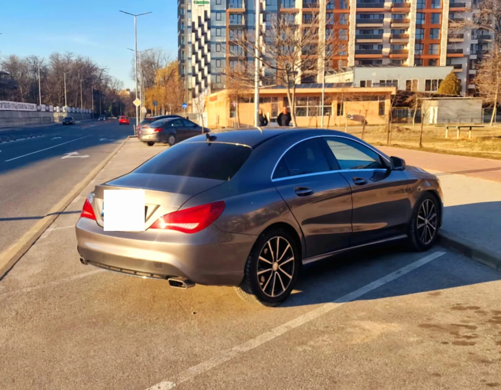 Mercedes-Benz CLA 180  - изображение 7