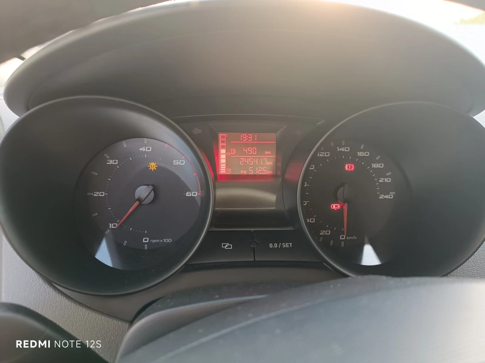 Seat Ibiza 1.4tdi. 75кс - изображение 6