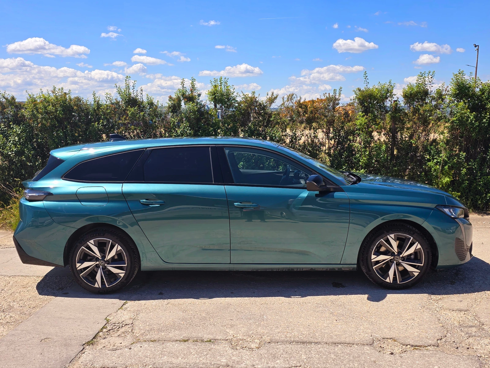 Peugeot 308 1.5BlueHdi EAT8 ALLURE - изображение 4