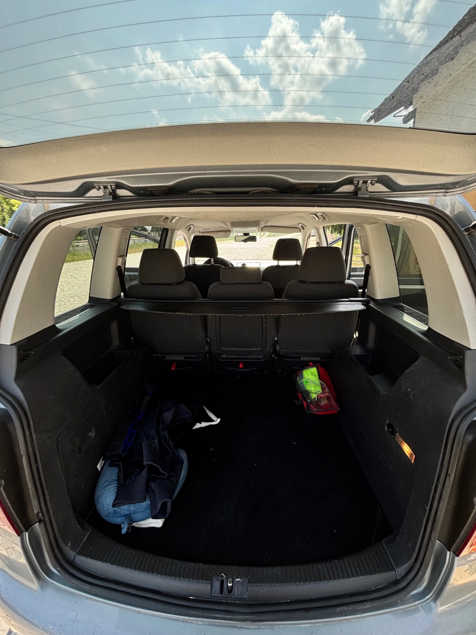 VW Touran 1.4 - изображение 7