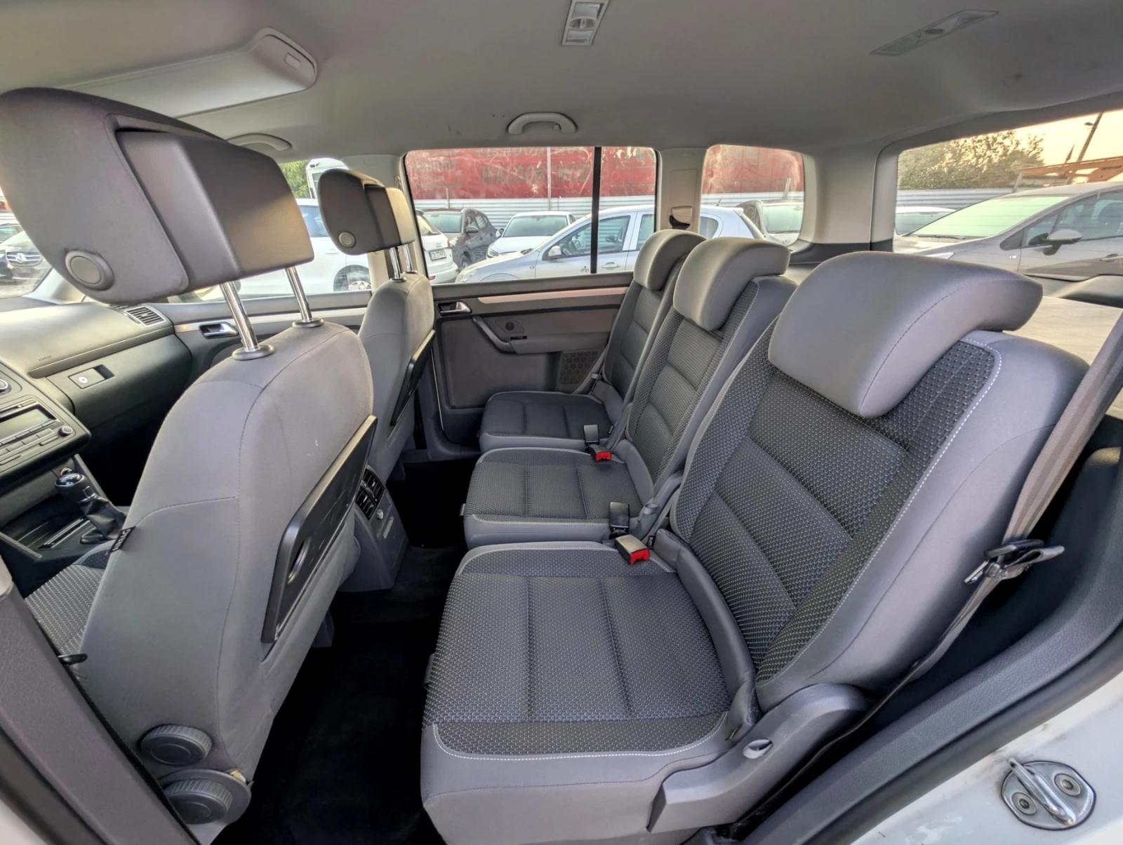 VW Touran 1.4TSi EcoFuel 2013. | Mobile.bg   13