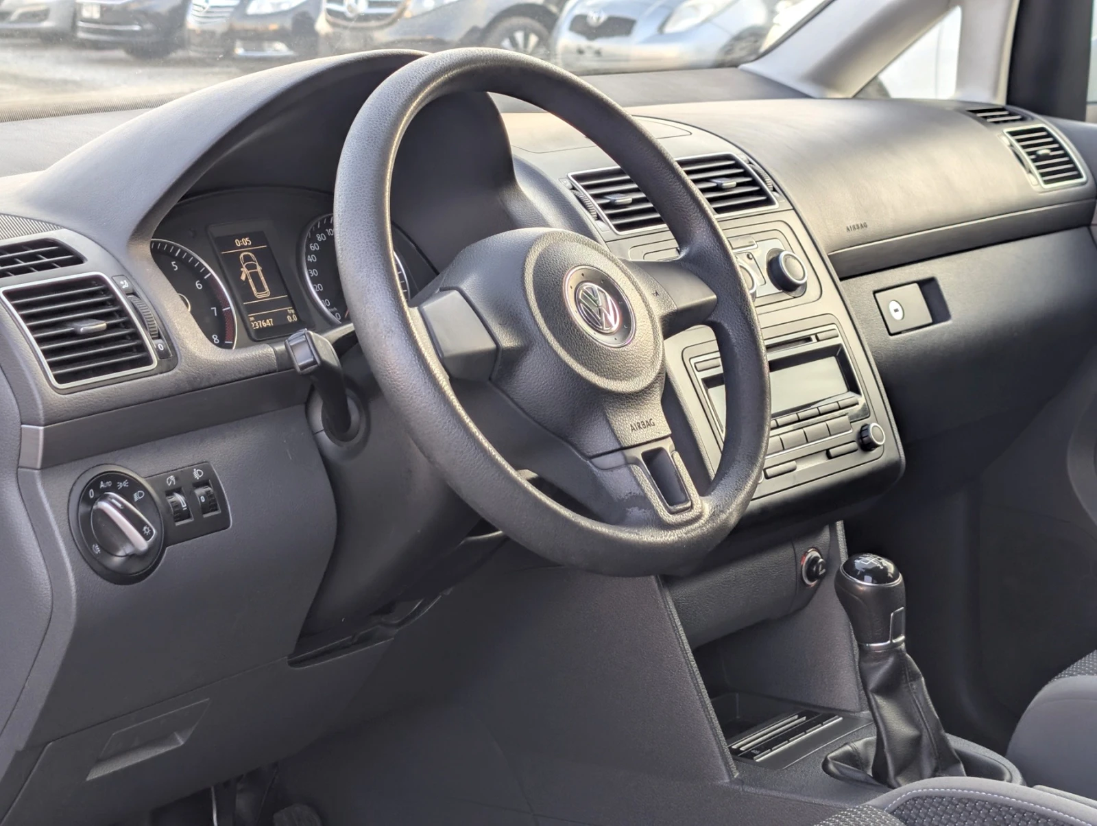 VW Touran 1.4TSi EcoFuel 2013. | Mobile.bg   11