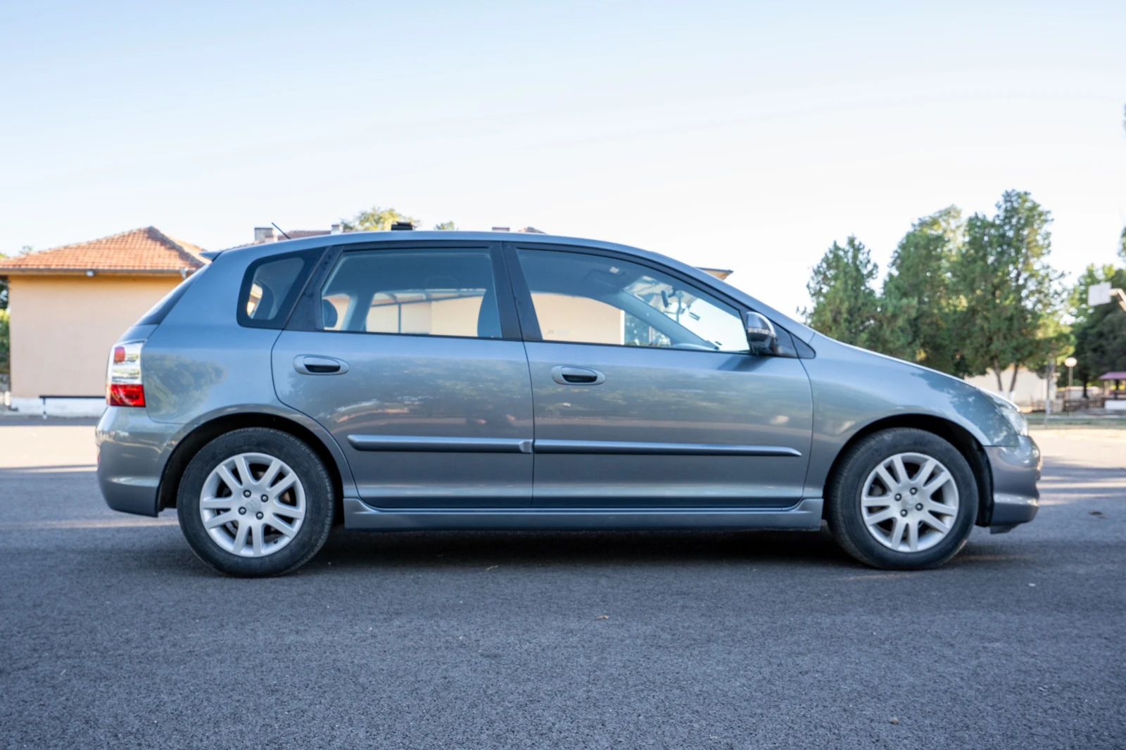 Honda Civic 1.6I 110кс* LPG* ОБСЛУЖЕНА* ВСИЧКО ПЛАТЕНО*  - изображение 7