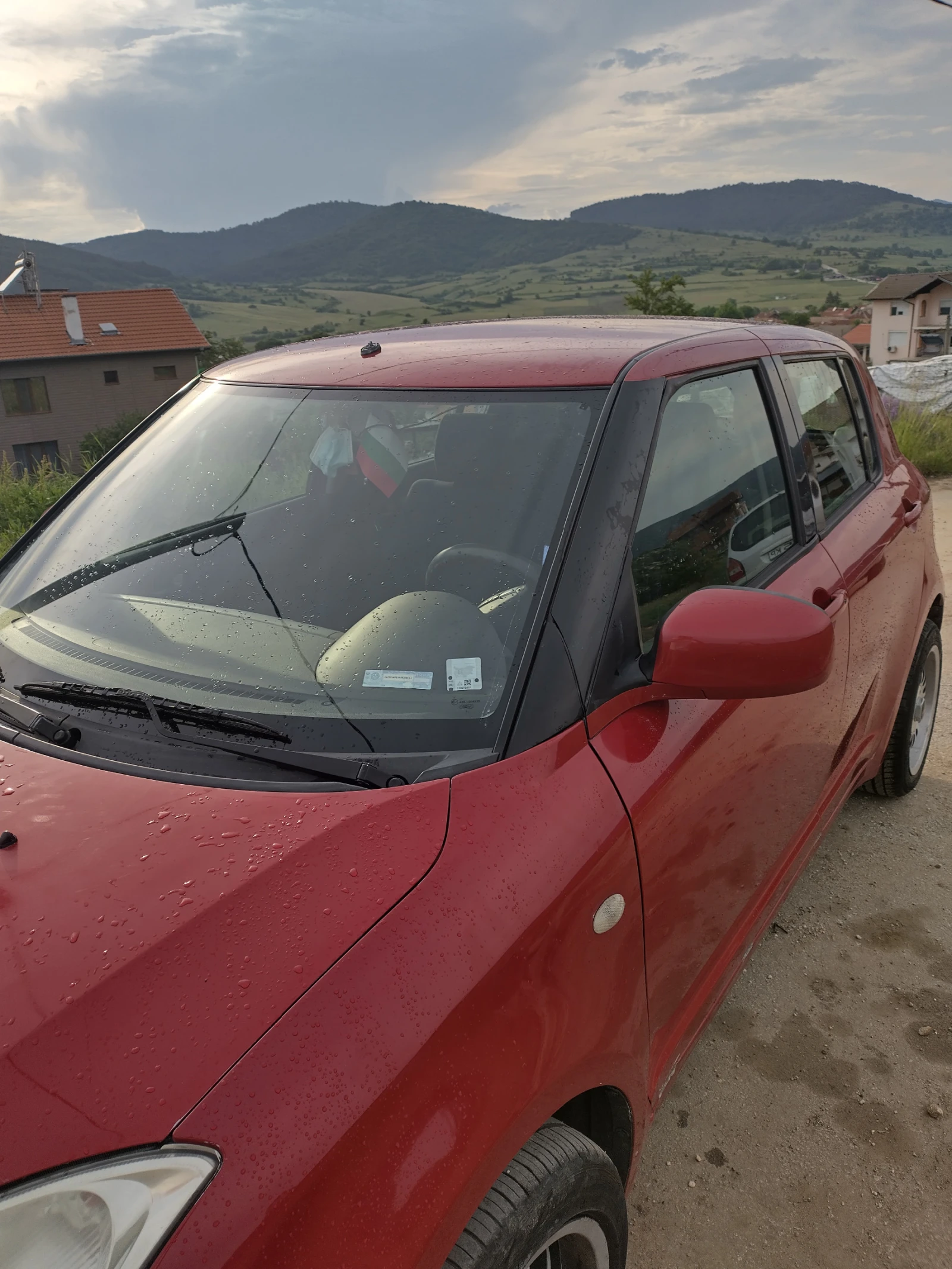 Suzuki Swift  - изображение 3