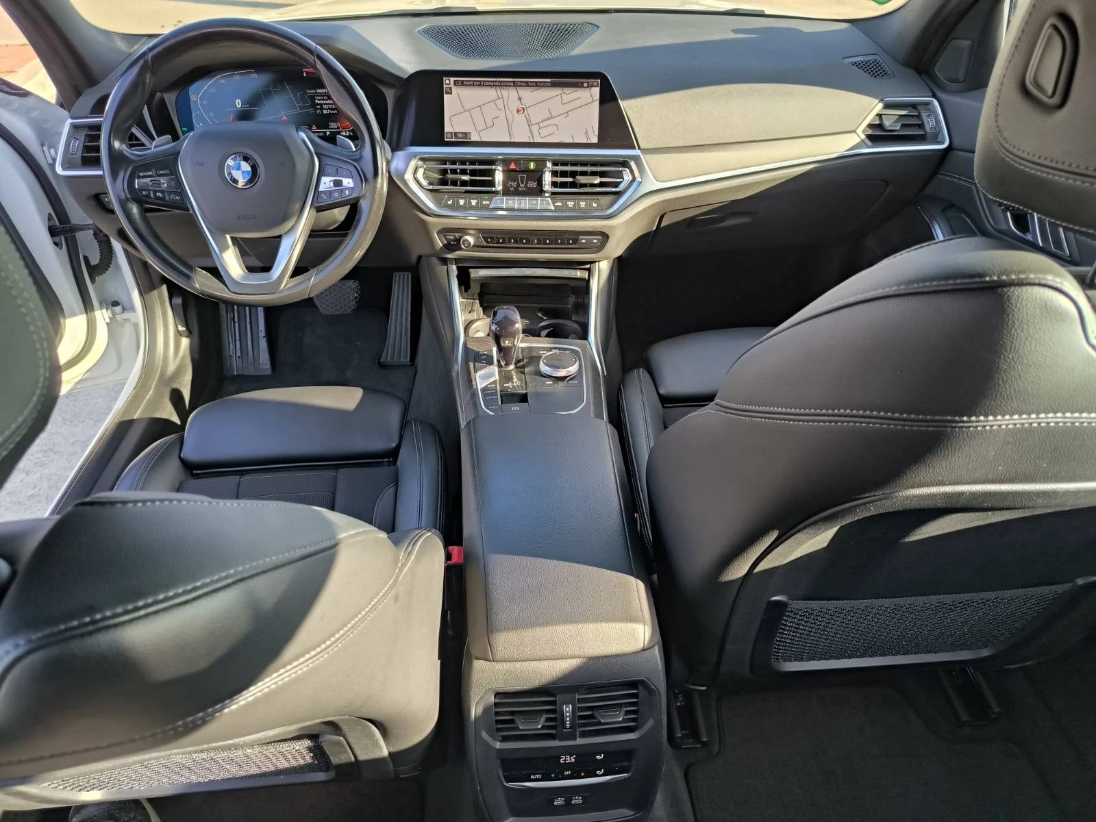 BMW 320 2.0d-X drive-360kameri-Keyless-Euro-6D | Mobile.bg � ����������� 14