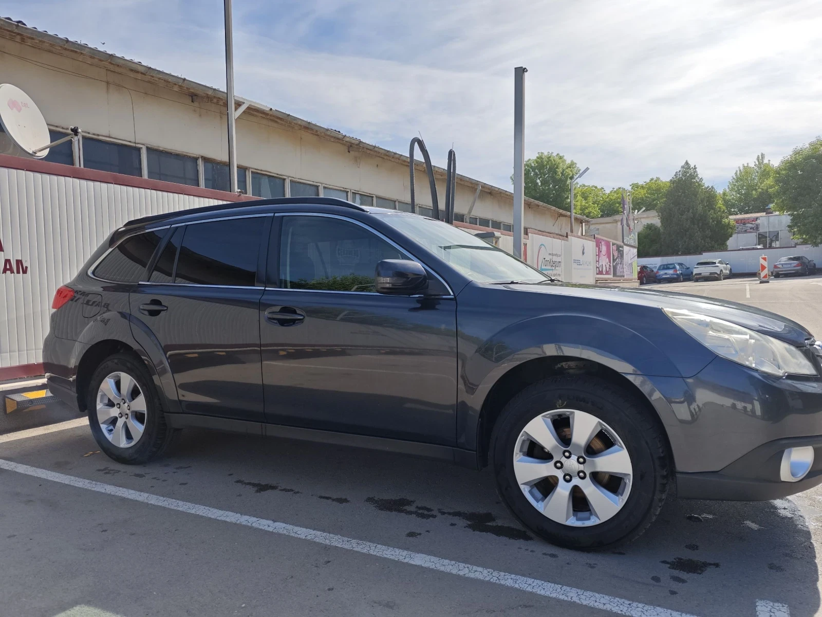 Subaru Outback, снимка 4 - Автомобили и джипове - 54605166
