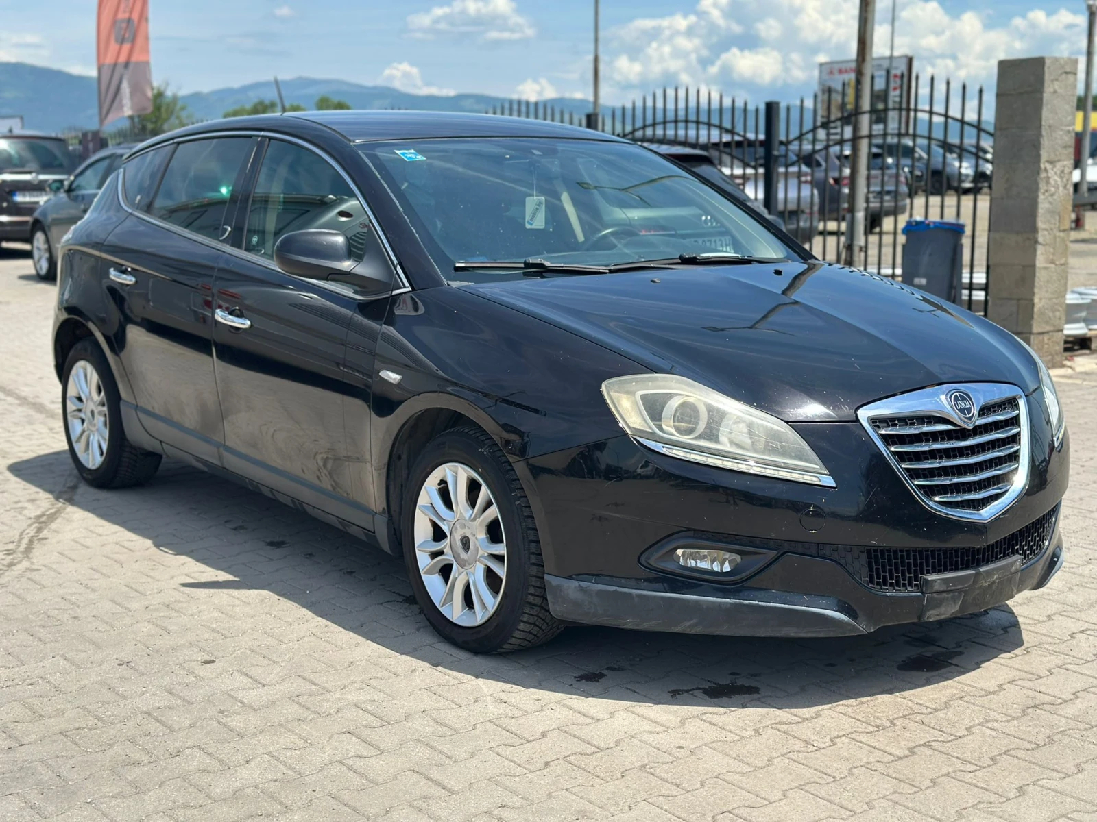 Lancia Delta / 1.6D / 120 HP / EURO 5 /, снимка 7 - Автомобили и джипове - 54763564