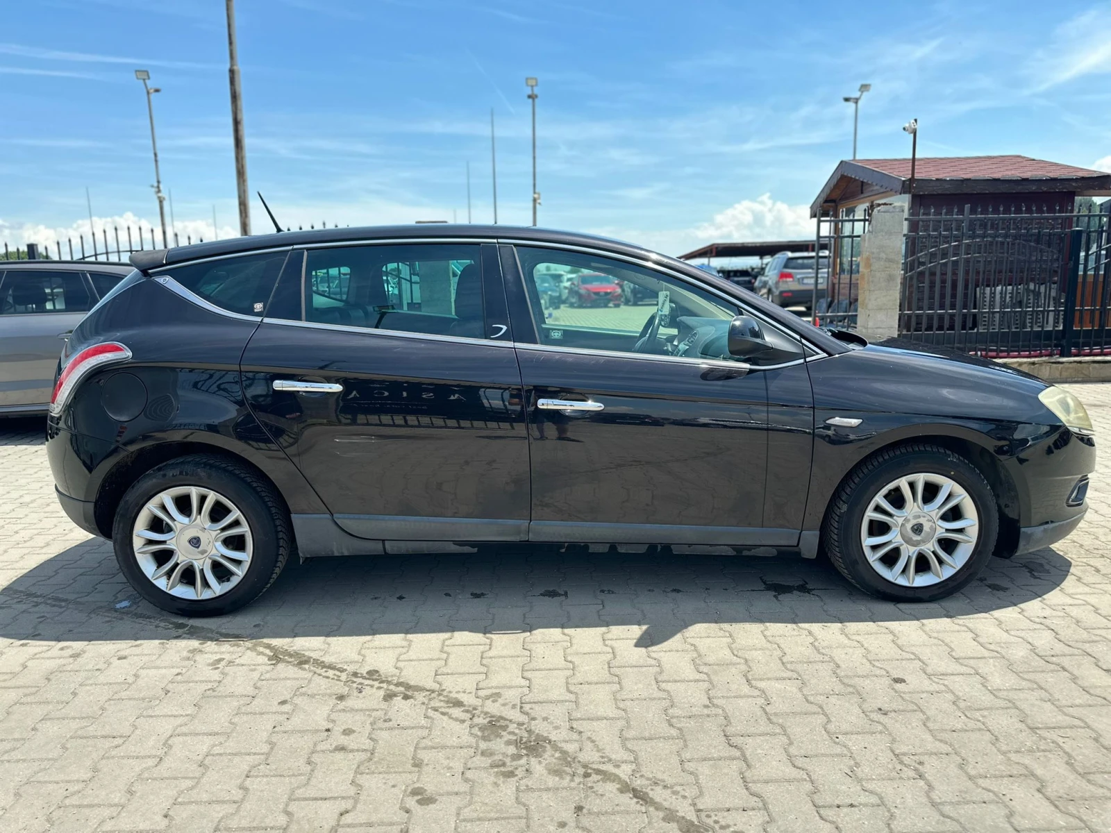 Lancia Delta / 1.6D / 120 HP / EURO 5 /, снимка 6 - Автомобили и джипове - 54763564