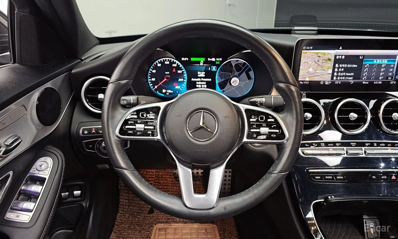 Mercedes-Benz C 300 HYBRID* AMG* LINE* 4MATIC* LANE* ASSIST* 360КАМЕРА, снимка 7 - Автомобили и джипове - 54941384