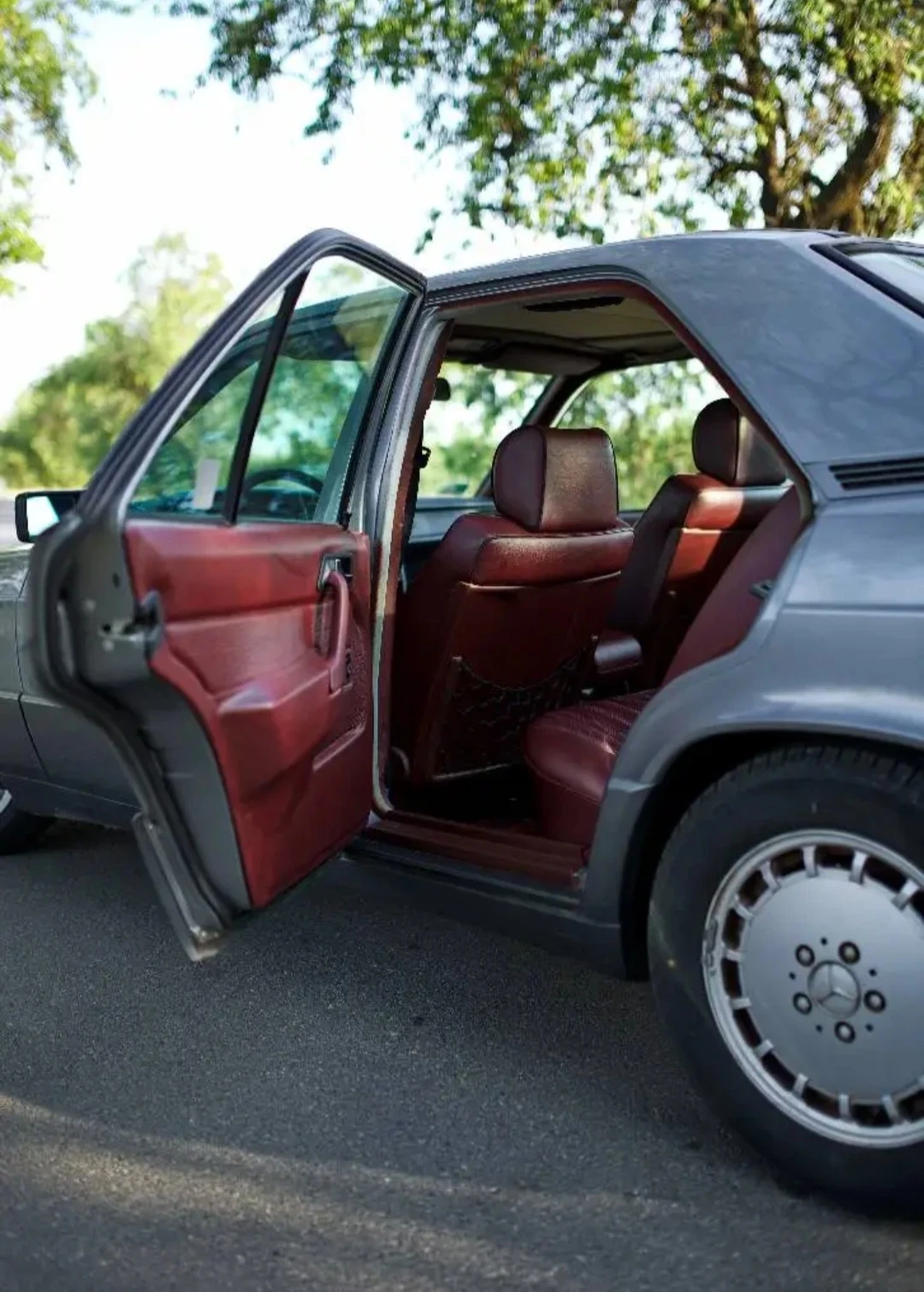 Mercedes-Benz 190 Уникат, снимка 6 - Автомобили и джипове - 55261896