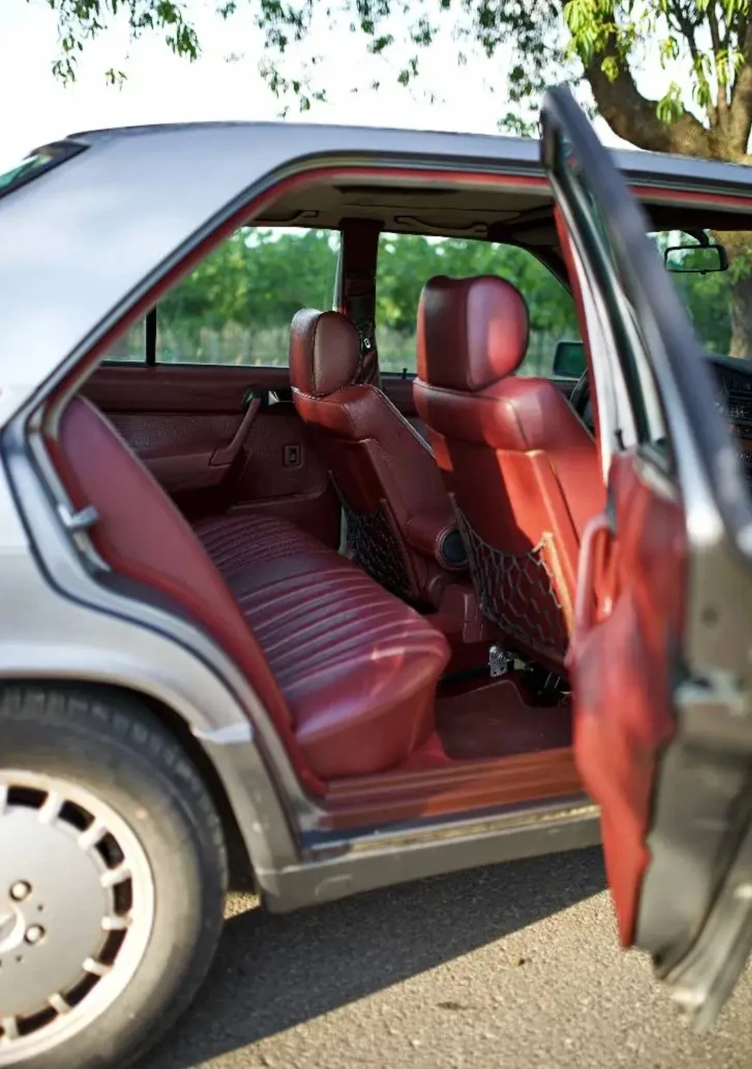 Mercedes-Benz 190 Уникат, снимка 4 - Автомобили и джипове - 55261896