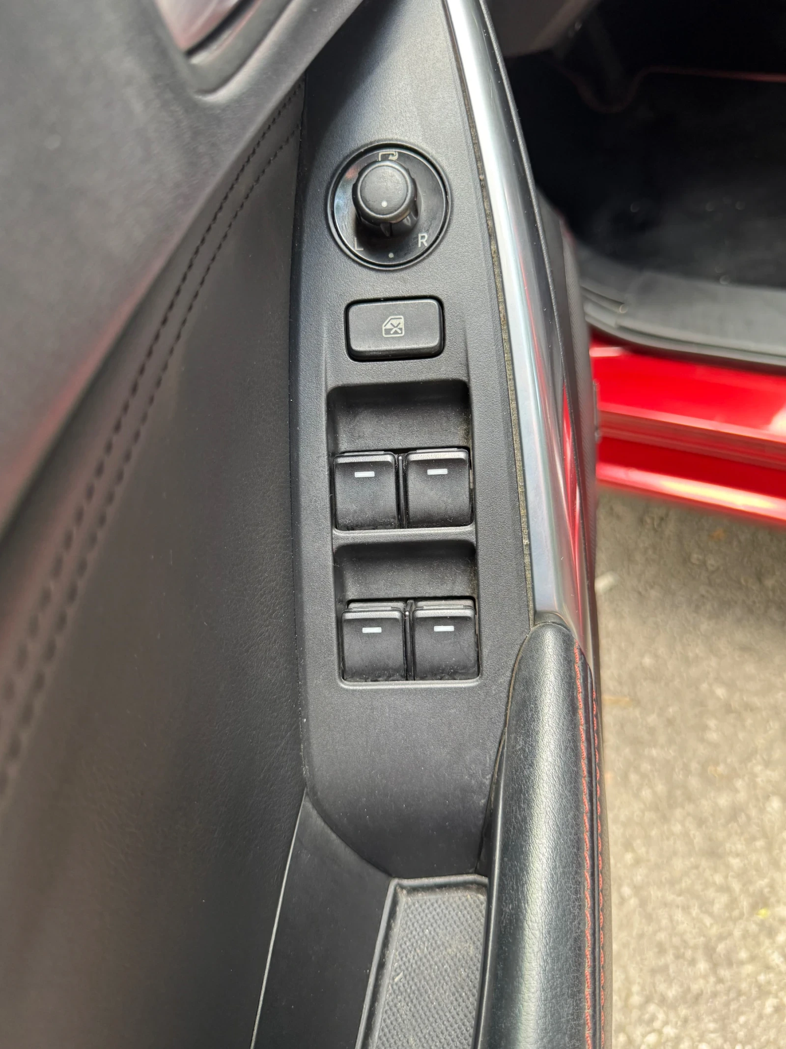 Mazda 6 2.2D 175к.с. Автоматик отлично състояние!, снимка 11 - Автомобили и джипове - 55321347