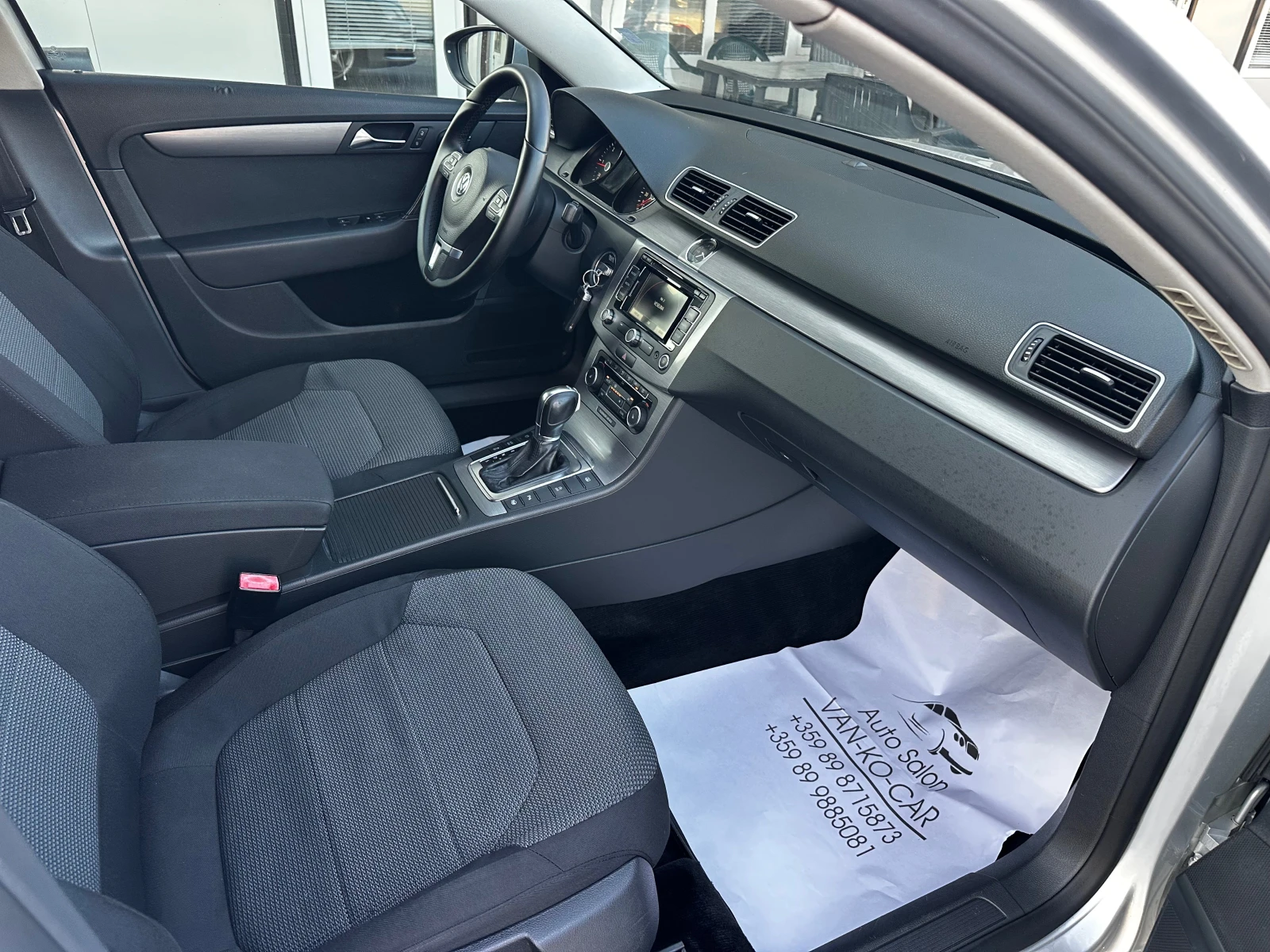 VW Passat 2.0TDI 140к.с DSG Обслужена* Всичко платено, снимка 7 - Автомобили и джипове - 55551786