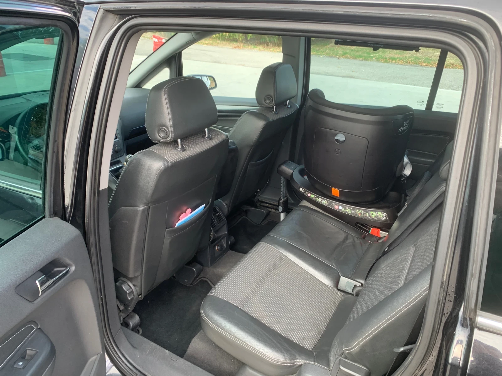 Opel Zafira, снимка 8 - Автомобили и джипове - 55898829