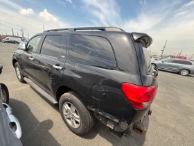     Toyota Sequoia SR5 5.7