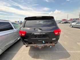 Toyota Sequoia SR5 5.7 | Mobile.bg    5