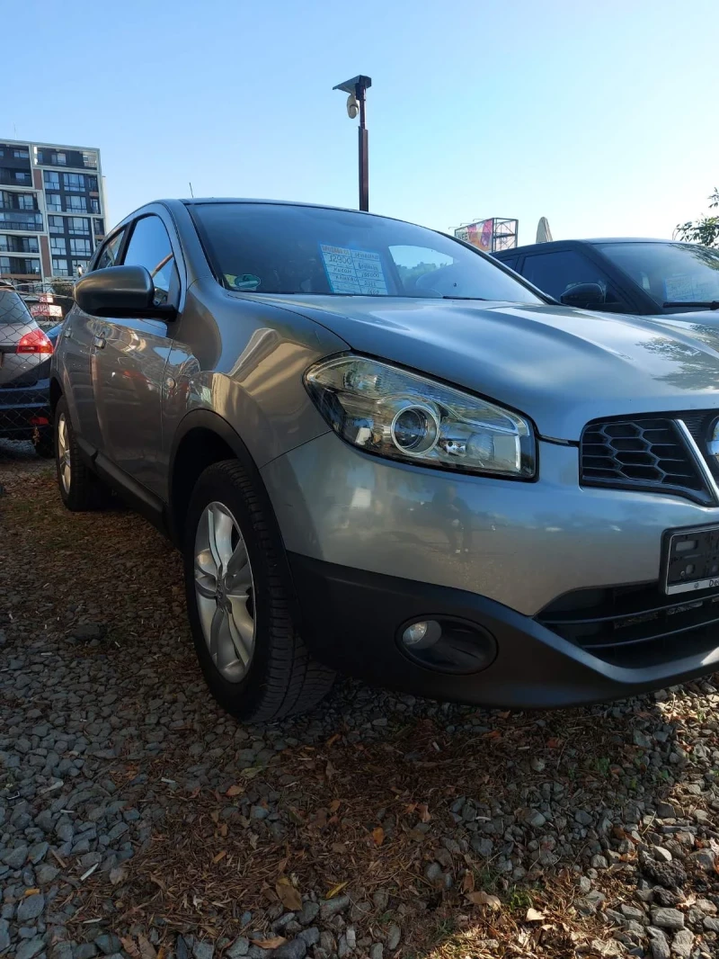 Nissan Qashqai 1.6, снимка 2 - Автомобили и джипове - 47451298