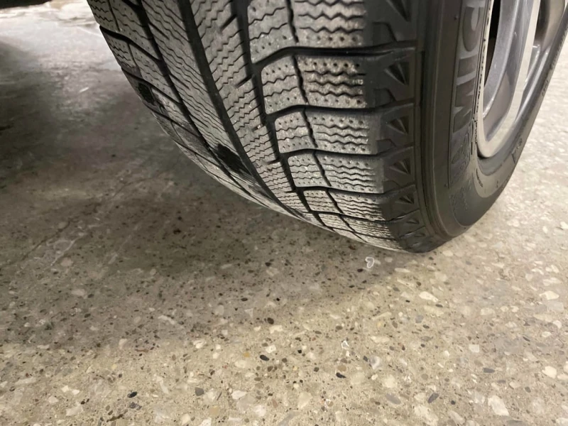 Mercedes-Benz GLC 300 * CARFAX * ПРЕДСТАВИТЕЛСТВО НА MERCEDES, снимка 17 - Автомобили и джипове - 53302428