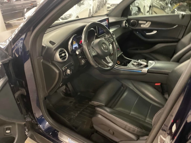 Mercedes-Benz GLC 300 * CARFAX * ПРЕДСТАВИТЕЛСТВО НА MERCEDES, снимка 9 - Автомобили и джипове - 53302428