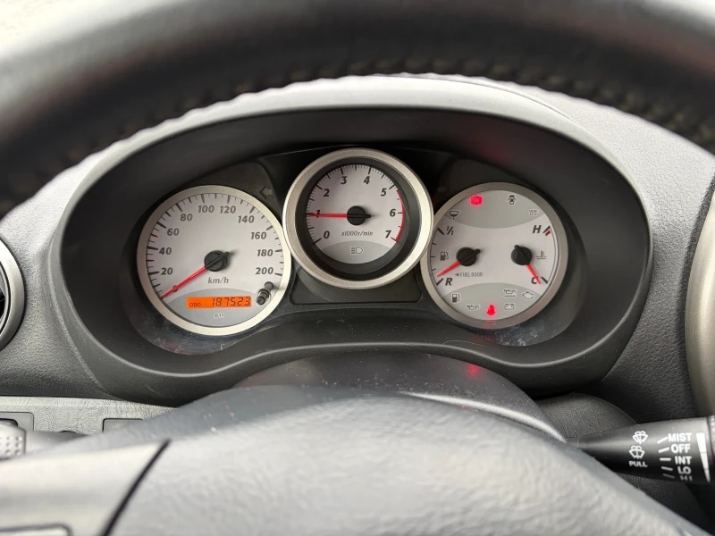 Toyota Rav4 2.0D4D-115k.c. FACELIFT, 4x4, снимка 9 - Автомобили и джипове - 53382135