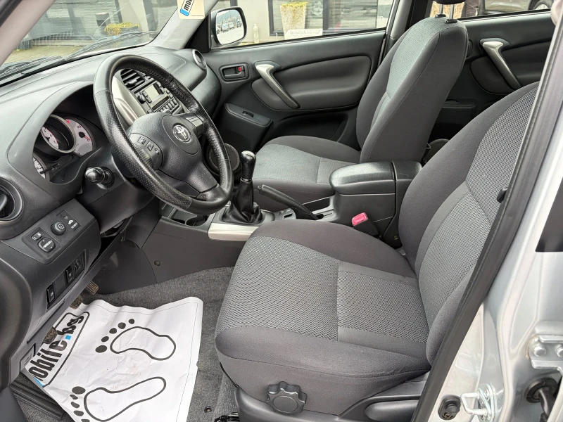 Toyota Rav4 2.0D4D-115k.c. FACELIFT, 4x4, снимка 8 - Автомобили и джипове - 53382135