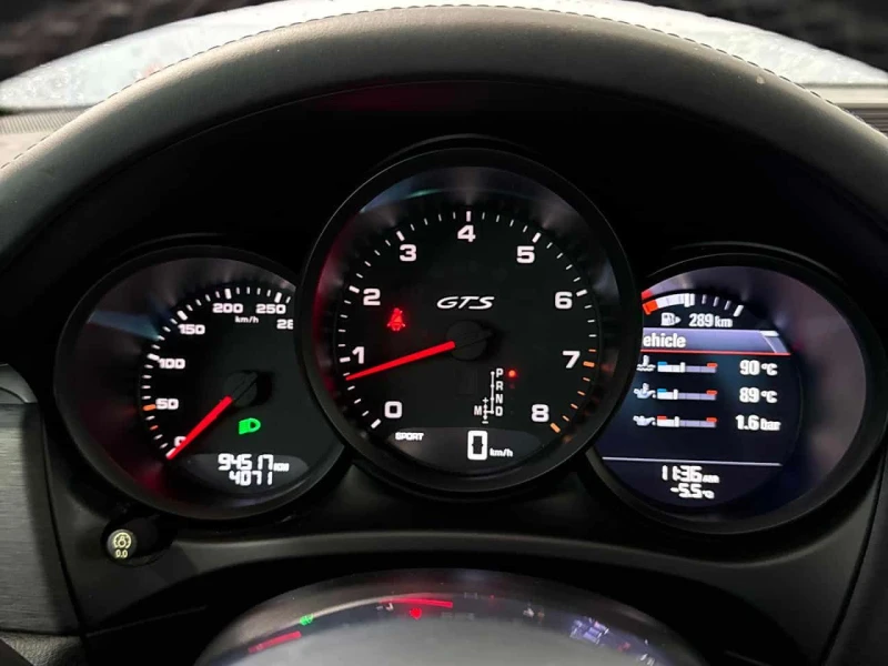 Porsche Macan * GTS * BOSE* PANORAMA* 360 КАМЕРИ* , снимка 8 - Автомобили и джипове - 53528077