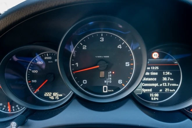 Porsche Cayenne, снимка 9 - Автомобили и джипове - 52713673