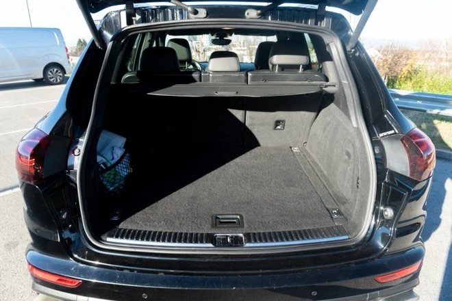 Porsche Cayenne, снимка 12 - Автомобили и джипове - 52713673