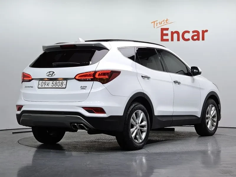 Hyundai Santa fe 2.0 4Wd Value Plus - изображение 2
