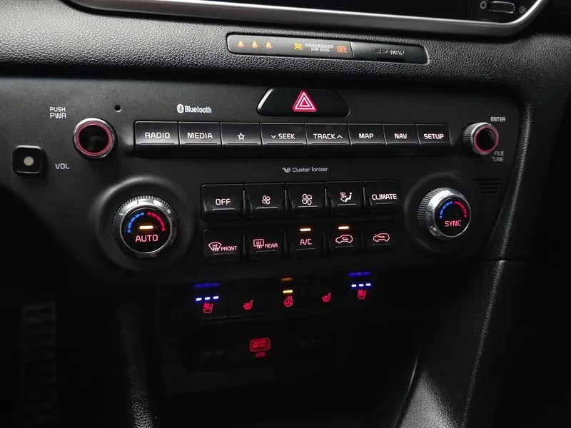 Kia Sportage The Bold Diesel 1.6 2Wd Prestige | Mobile.bg � ����������� 16