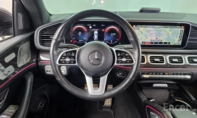 Mercedes-Benz GLE 400 COUPE/ОБДУХВАНЕ/ПАНОРАМА/ДИСТРОНИК/360 КАМЕРИ, снимка 7 - Автомобили и джипове - 55529861