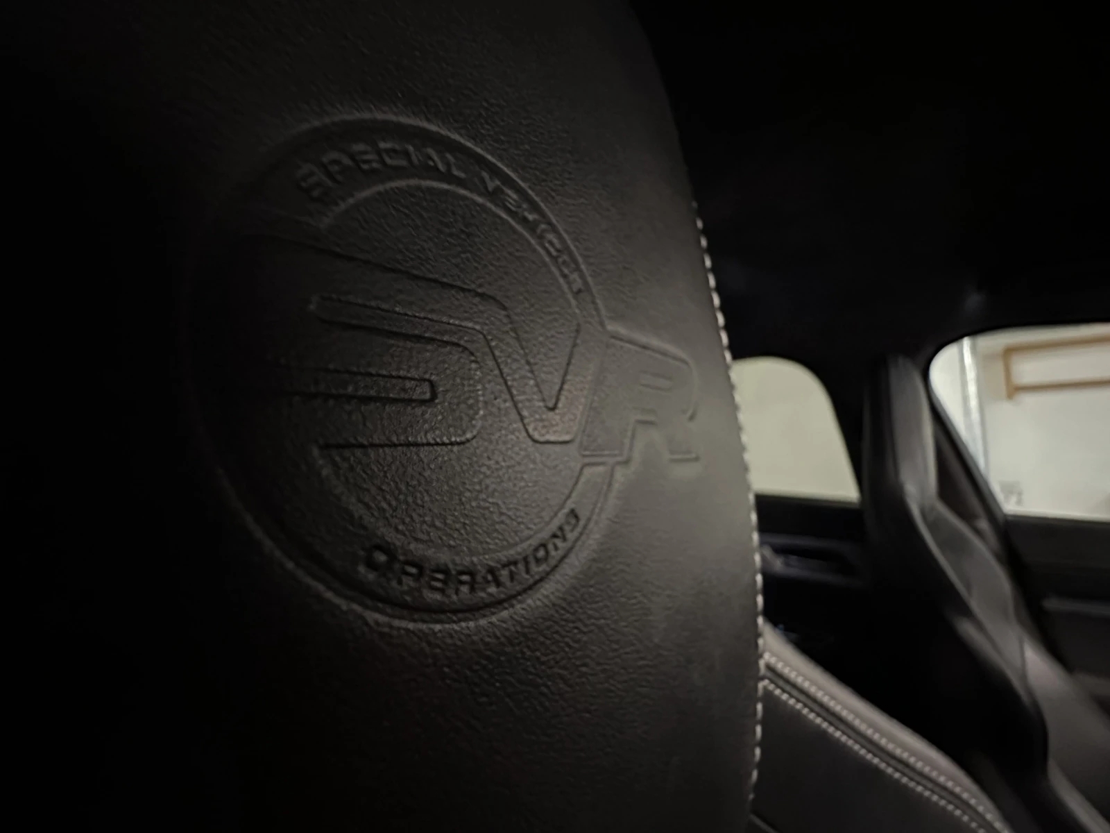 Jaguar F-PACE SVR 5.0 551.    | Mobile.bg   13