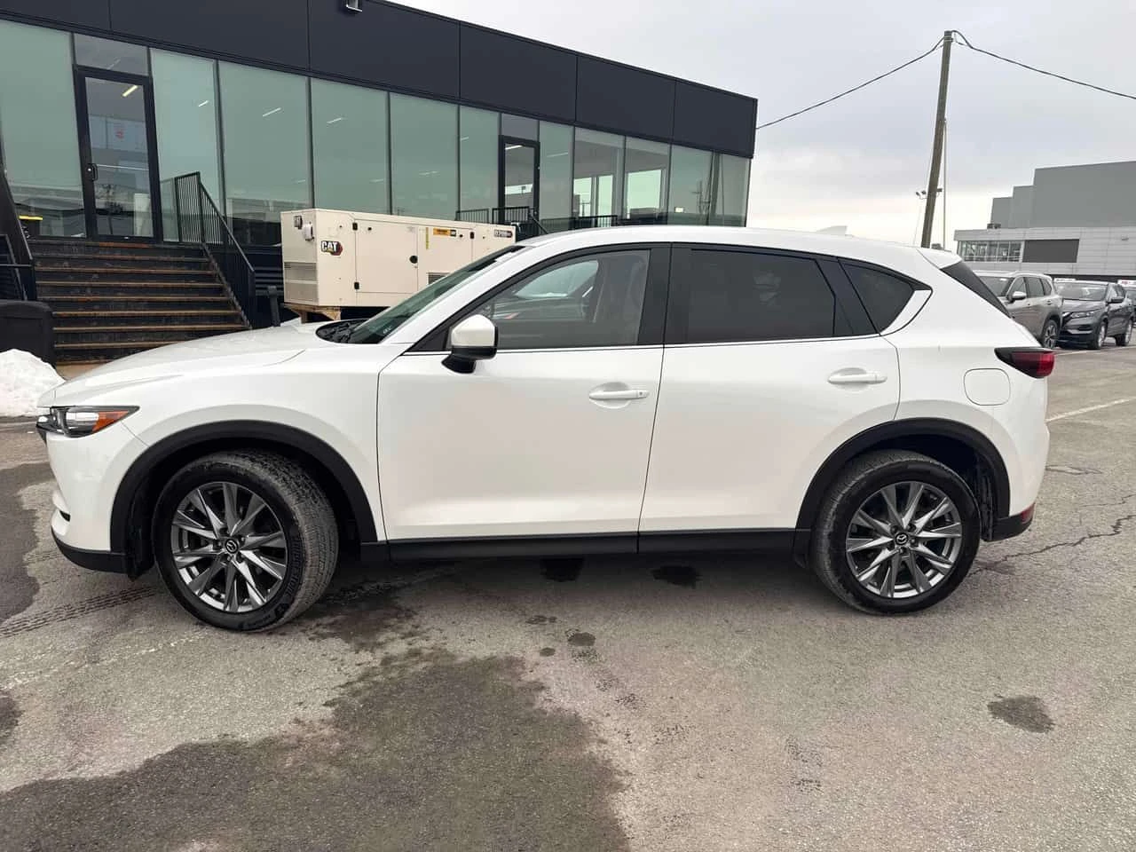 Mazda CX-5 2021.5 GS AWD  CARFAX, снимка 2 - Автомобили и джипове - 53977647