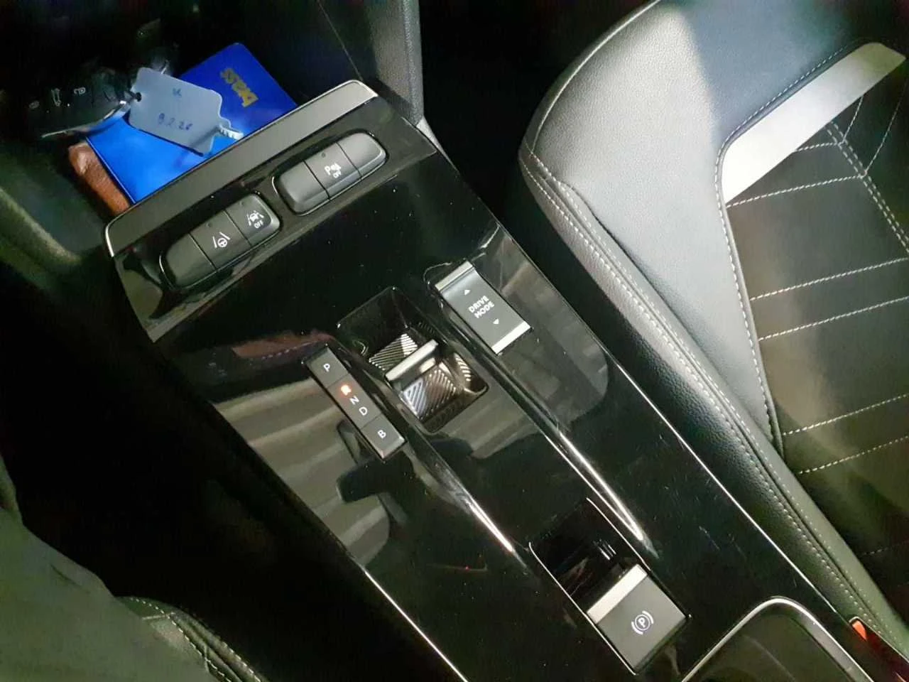 Opel Mokka Ultimate, снимка 9 - Автомобили и джипове - 53996024