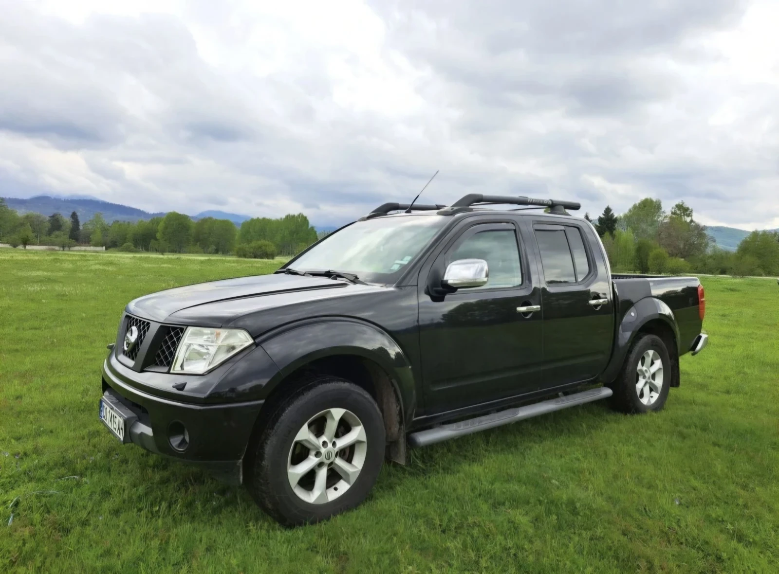 Nissan Navara, снимка 2 - Автомобили и джипове - 54098945