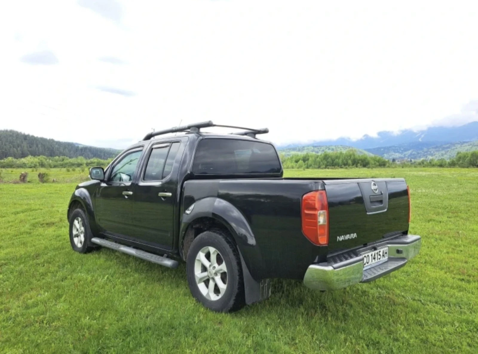 Nissan Navara, снимка 4 - Автомобили и джипове - 54098945