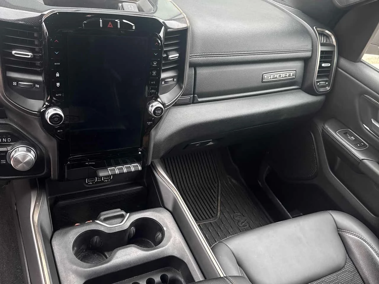 Dodge RAM 1500 SPORT| ��������| 2 �����| ������ ���������| CARFAX | Mobile.bg � ����������� 9