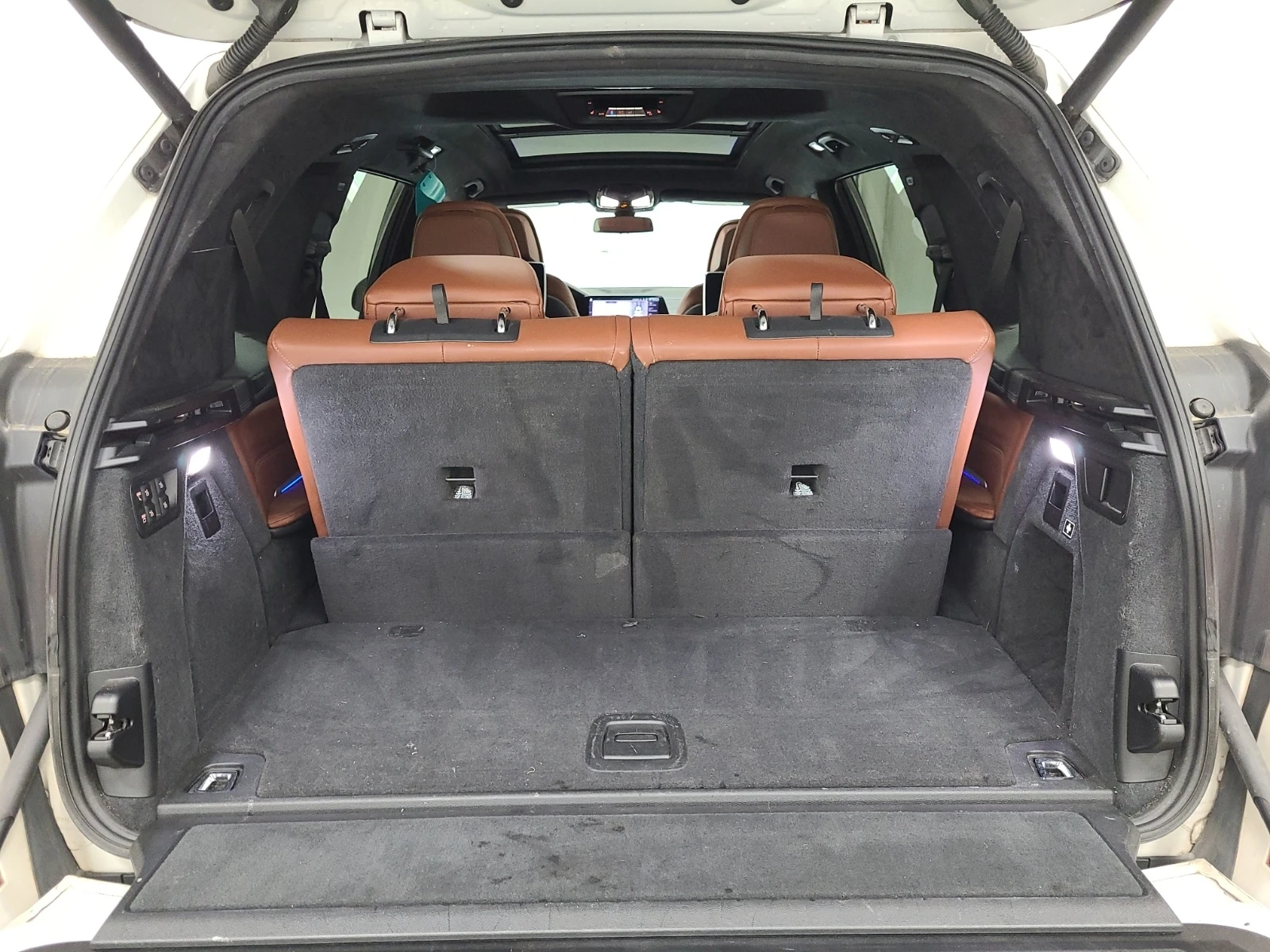 BMW X7 40I * * M SPORT * * ОБДУХВАНЕ * * 360 КАМЕРА * * , снимка 12 - Автомобили и джипове - 54947869