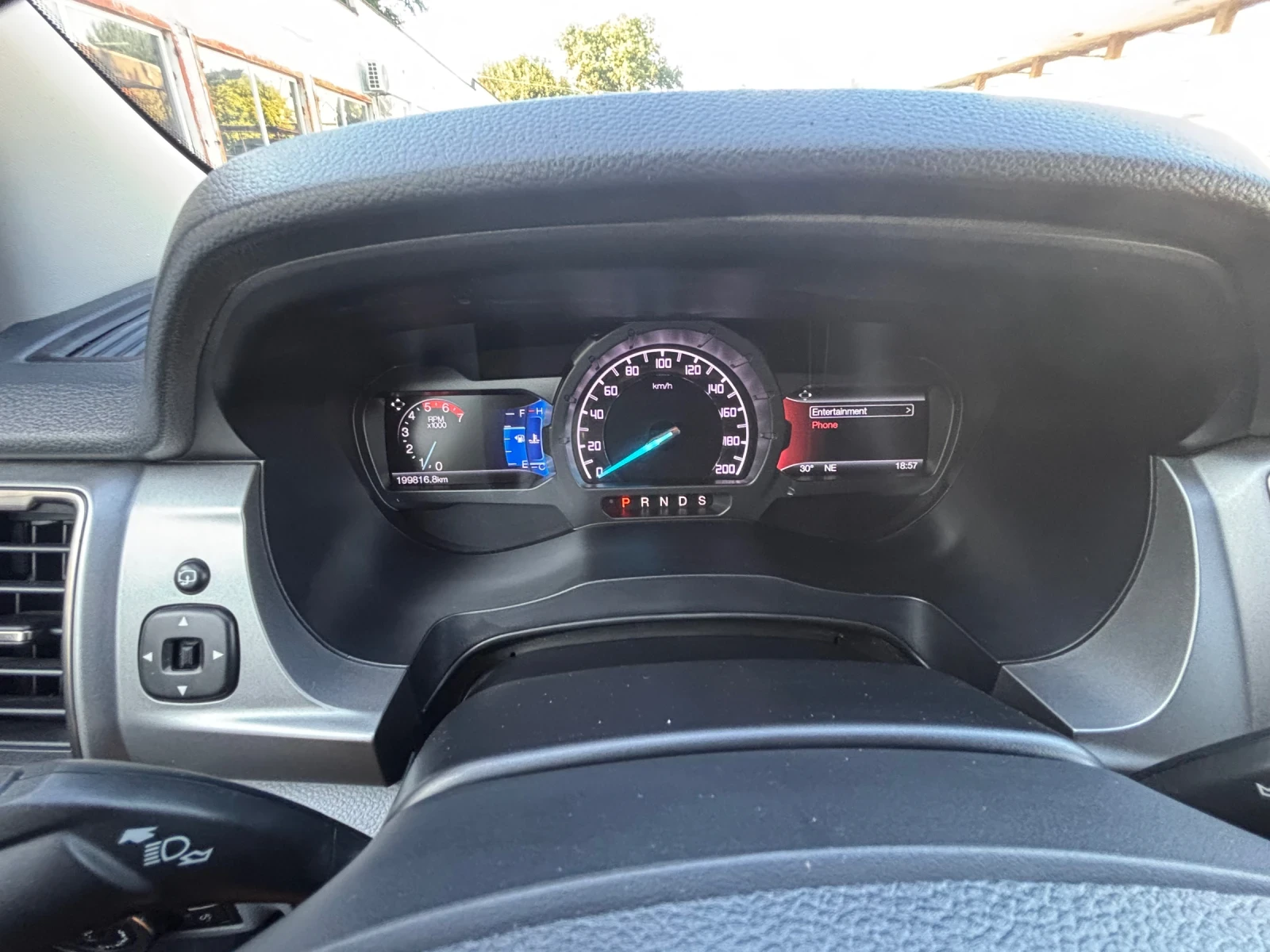 Ford Ranger Перфектен , снимка 9 - Автомобили и джипове - 55579293