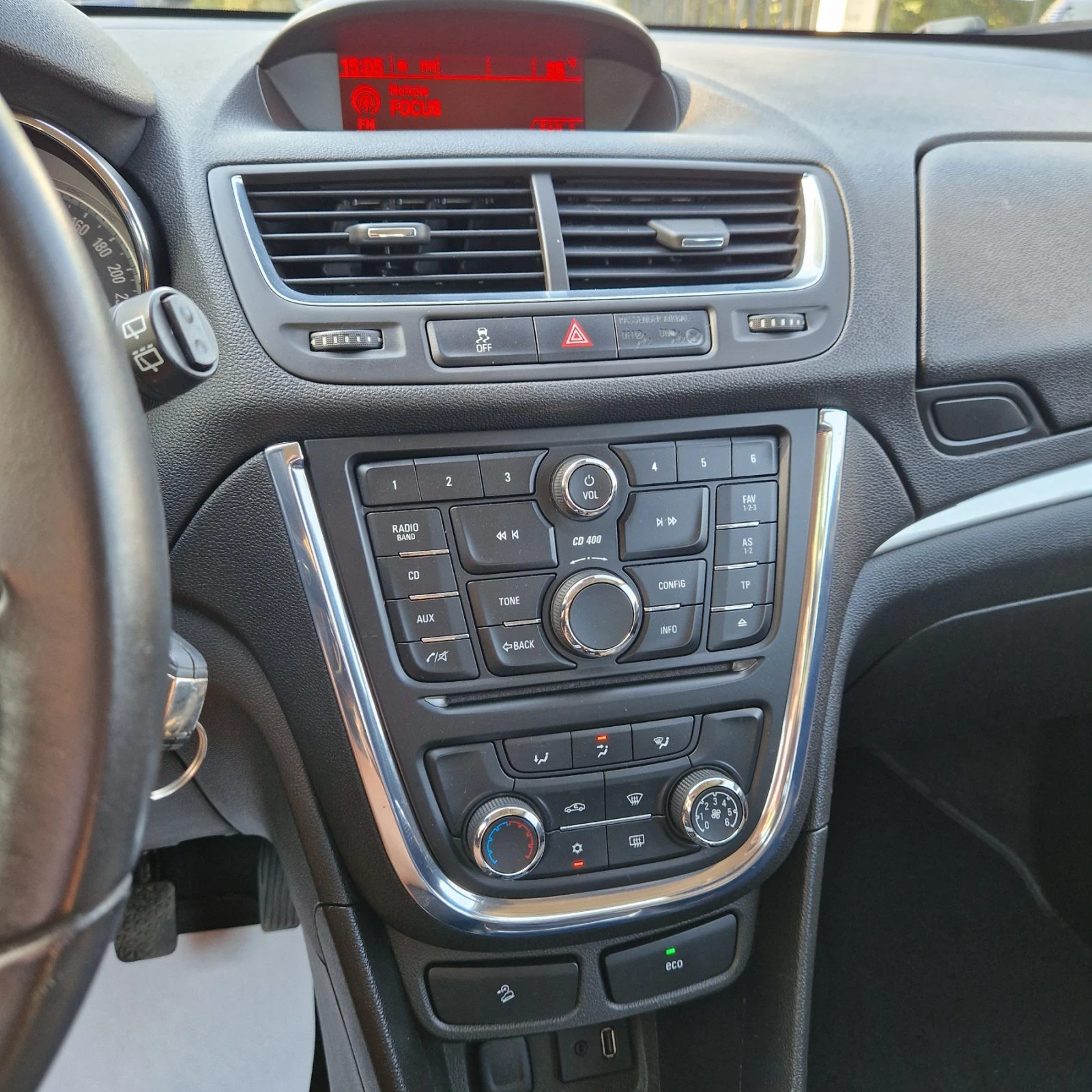 Opel Mokka 1.7CDTI 4X4, снимка 12 - Автомобили и джипове - 55708016