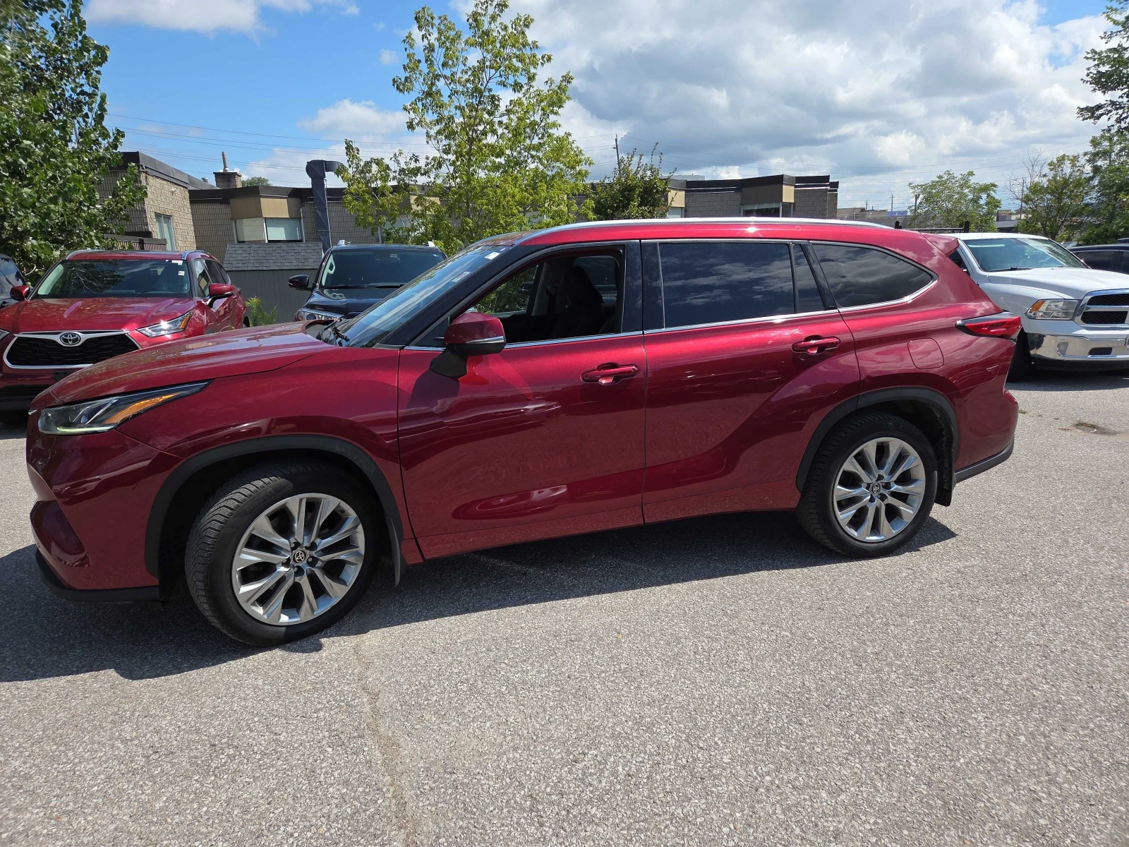 Toyota Highlander * Limited * CARFAX * ОПЦИЯ ЗА ФИНАНСИРАНЕ , снимка 15 - Автомобили и джипове - 55989131