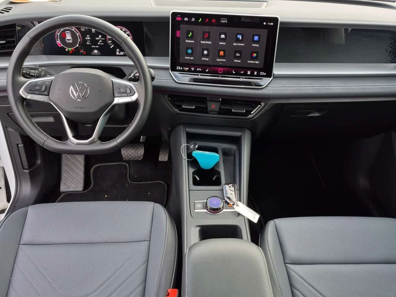 VW Tiguan * Comfortline * CARFAX * ����� �� ����������� | Mobile.bg � ����������� 5
