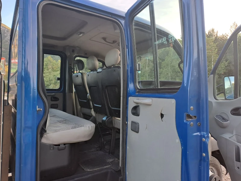 Iveco Daily 3.0dci, 6+ 1, KAT B, 5M, снимка 14 - Бусове и автобуси - 52431403