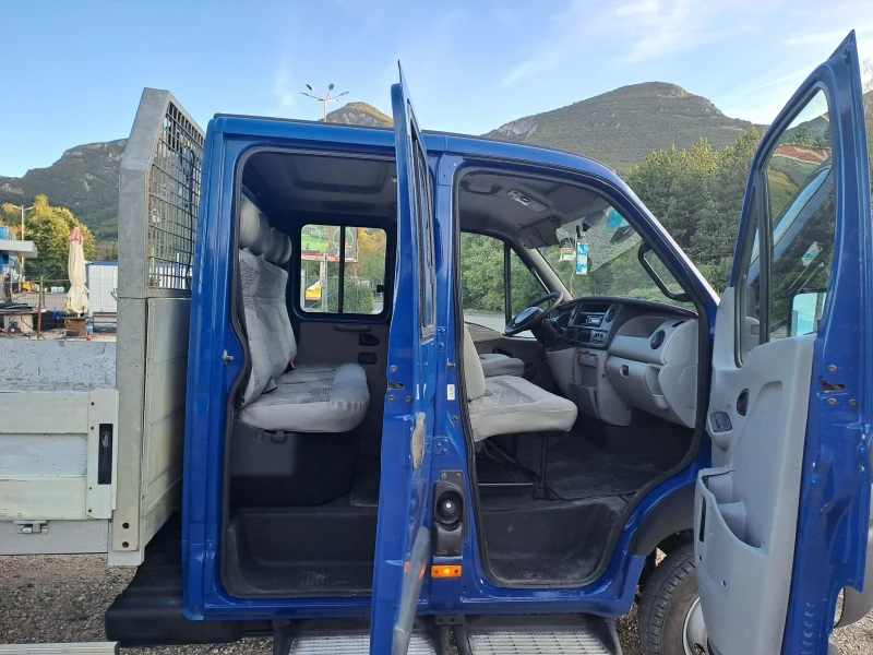Iveco Daily 3.0dci, 6+ 1, KAT B, 5M, снимка 13 - Бусове и автобуси - 52431403
