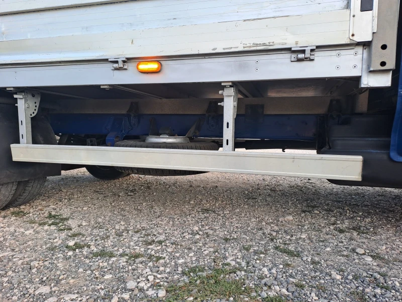 Iveco Daily 3.0dci, 6+ 1, KAT B, 5M, снимка 16 - Бусове и автобуси - 52431403