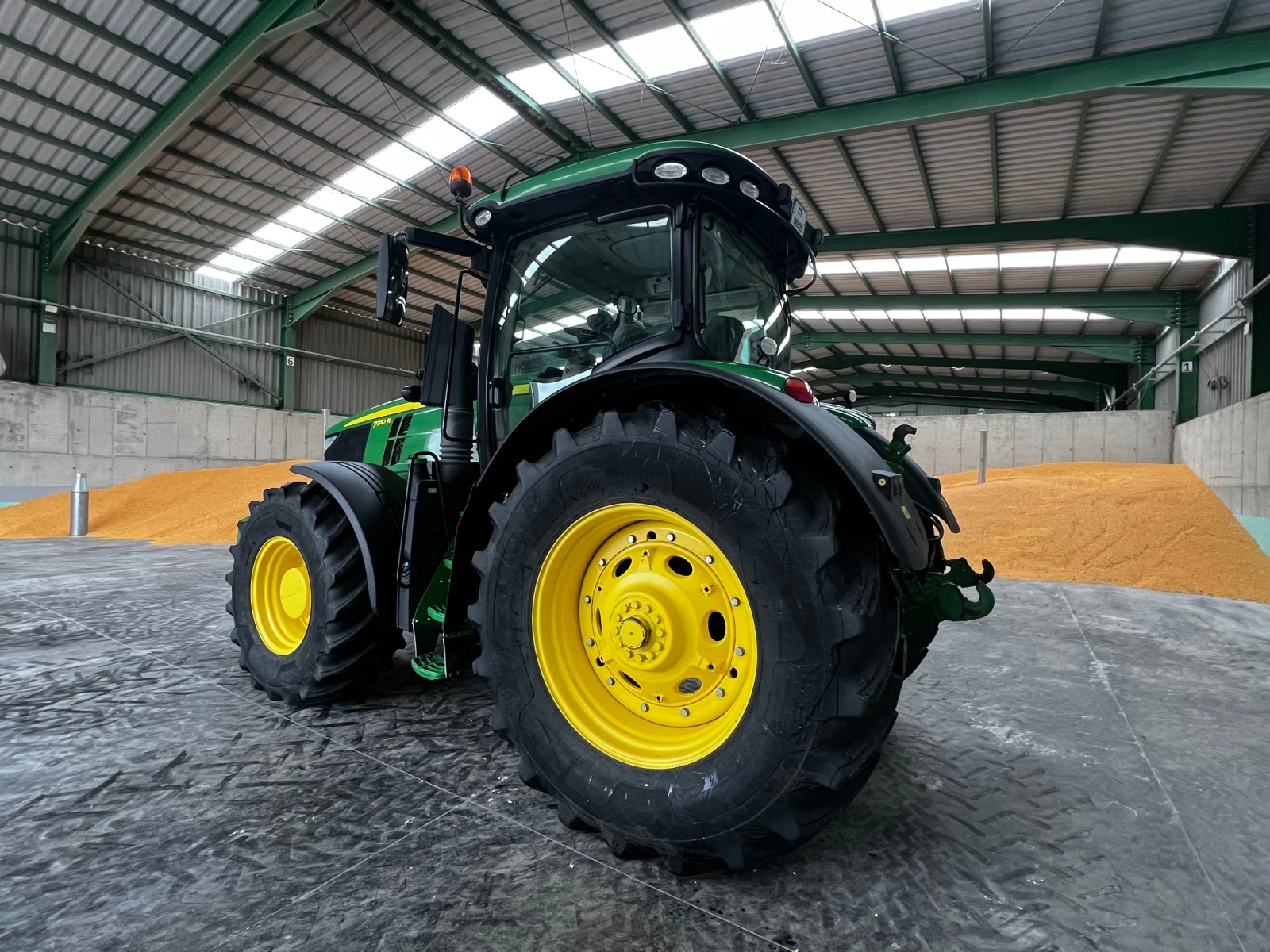 ������� John Deere 7310R | Mobile.bg � ����������� 3
