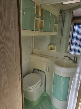 Кемпер Euramobil 2.5 TD, снимка 11