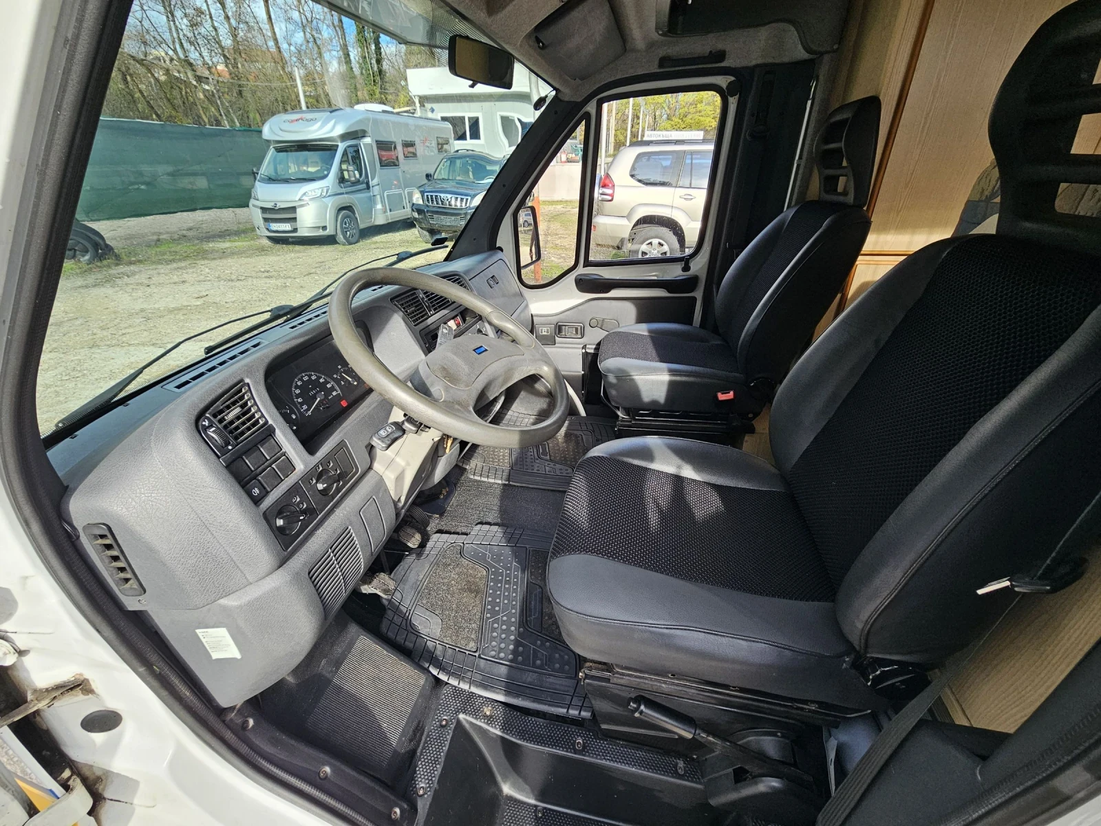 Кемпер Euramobil 2.5 TD - изображение 5